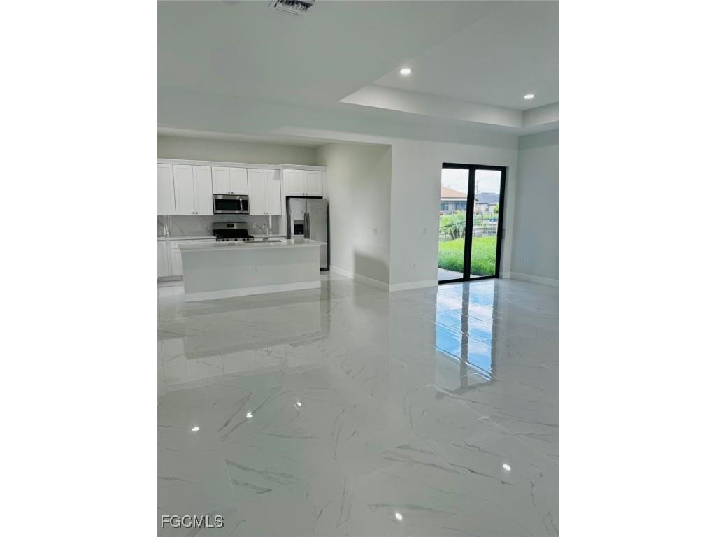 1005 SW 11th Court Cape Coral FL 33991 2025020770 image7