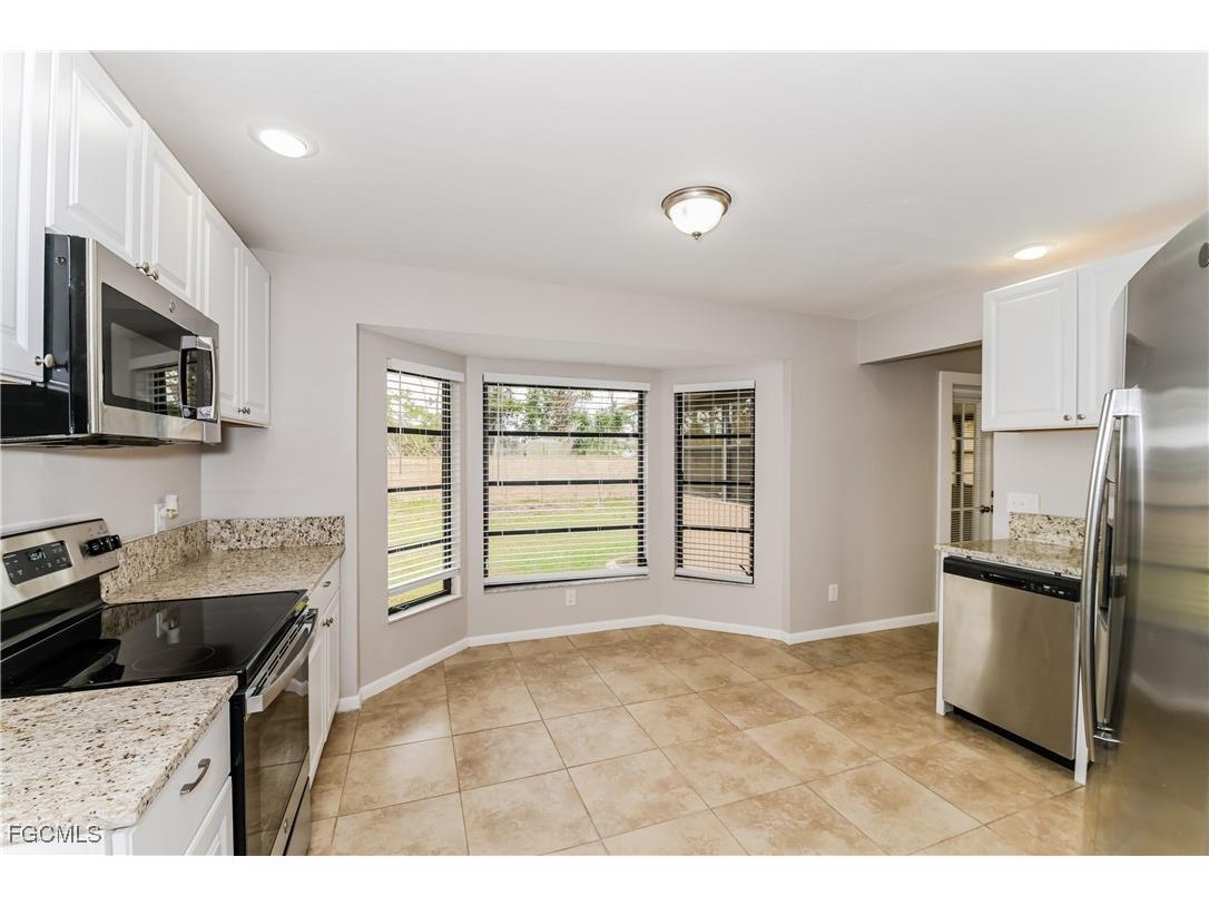 1005 SW 22nd Terrace Cape Coral FL 33991 2025009146 image4