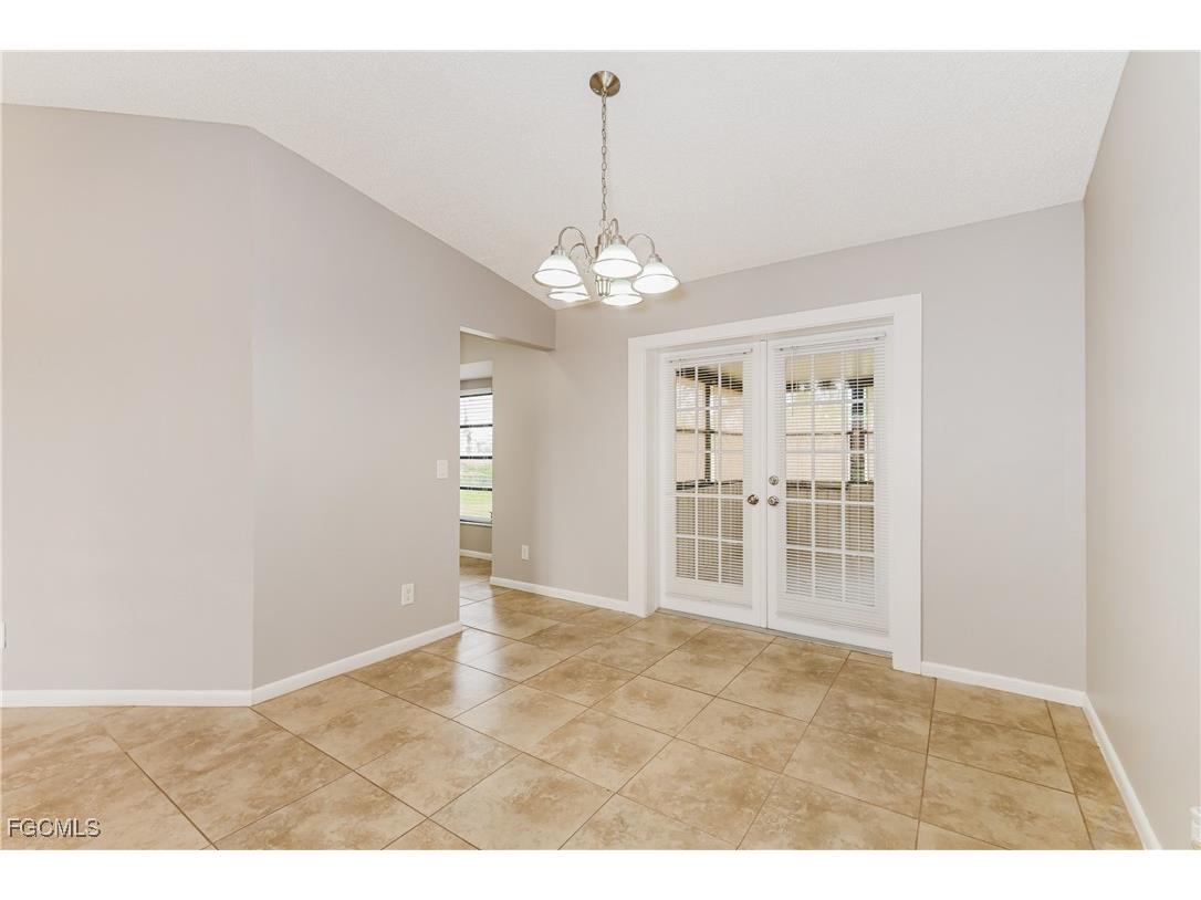 1005 SW 22nd Terrace Cape Coral FL 33991 2025009146 image6