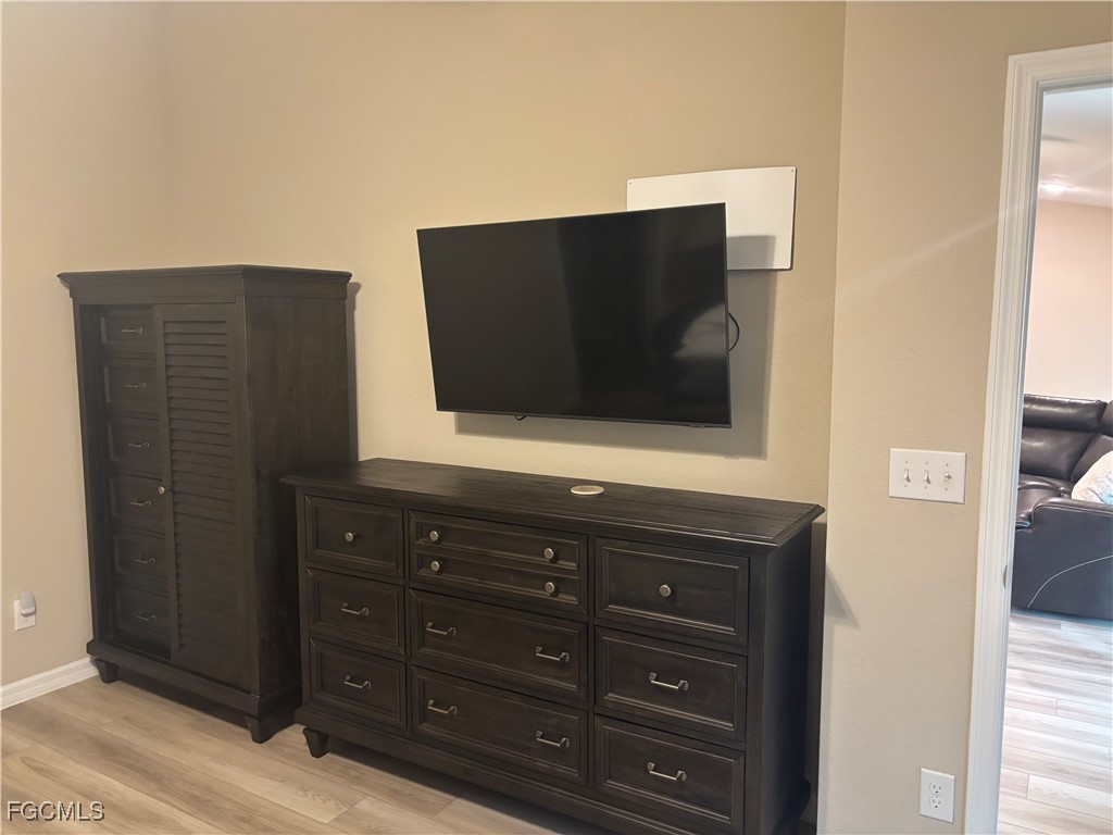 1005 SW 36th Street Cape Coral FL 33914 2025007959 image19