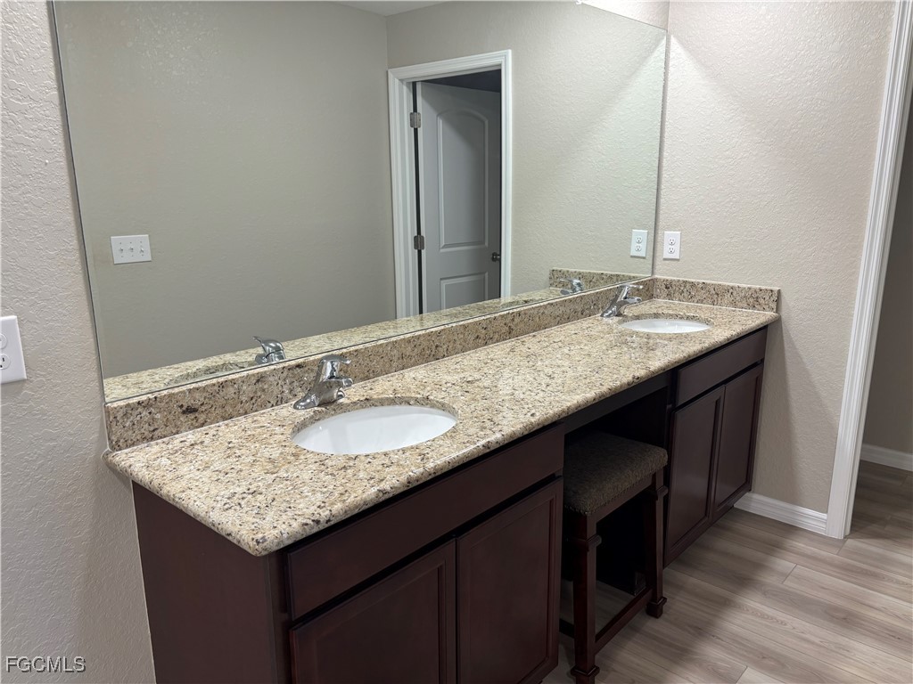 1005 SW 36th Street Cape Coral FL 33914 2025007959 image21