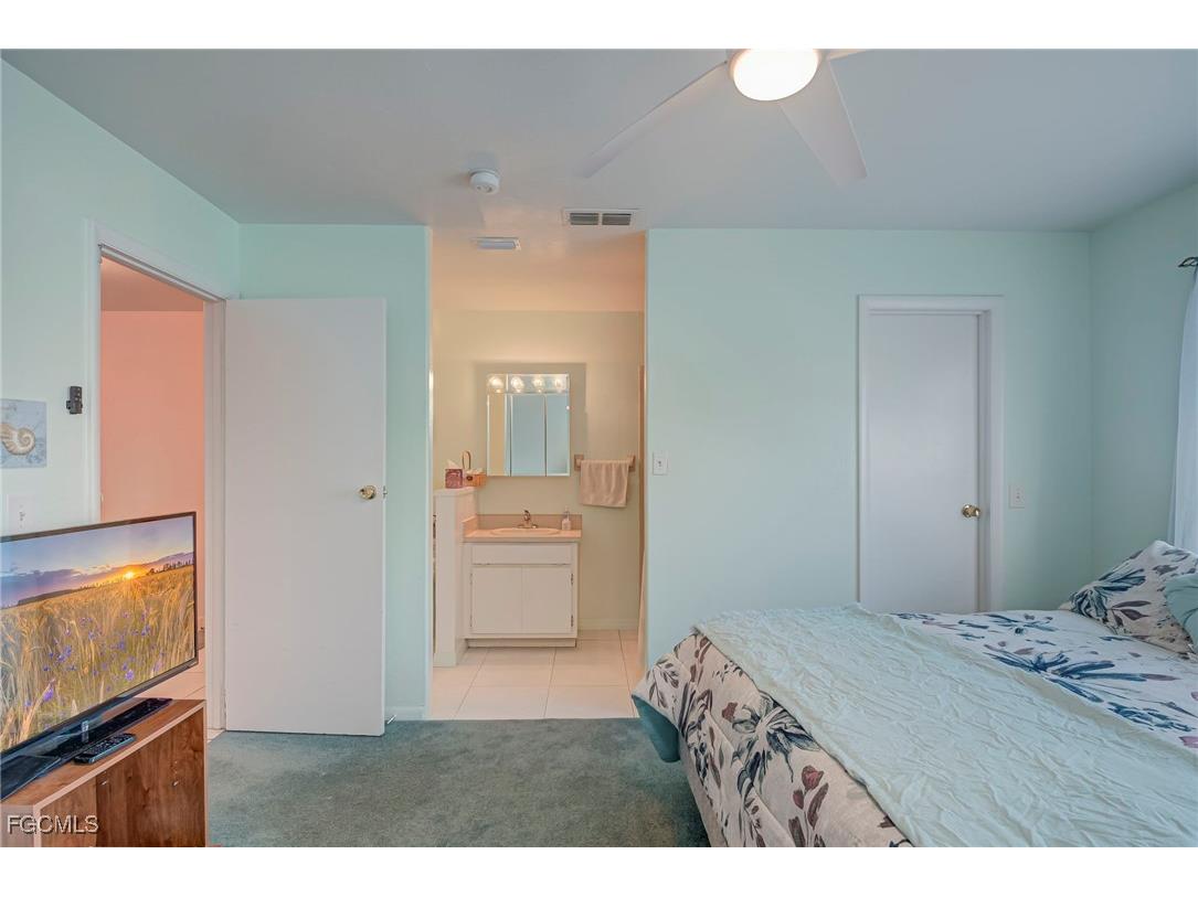 1005 SW 48th Terrace #2 Cape Coral FL 33914 2025024692 image14