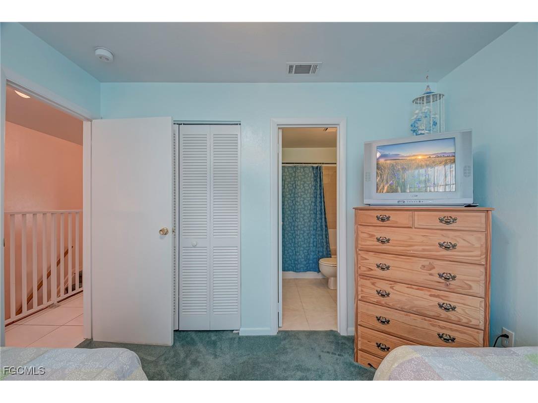 1005 SW 48th Terrace #2 Cape Coral FL 33914 2025024692 image19