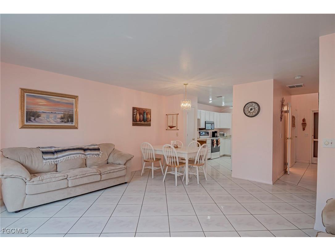 1005 SW 48th Terrace #2 Cape Coral FL 33914 2025024692 image3