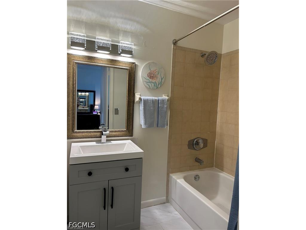 1005 SW 48th Terrace #7 Cape Coral FL 33914 2026024247 image12