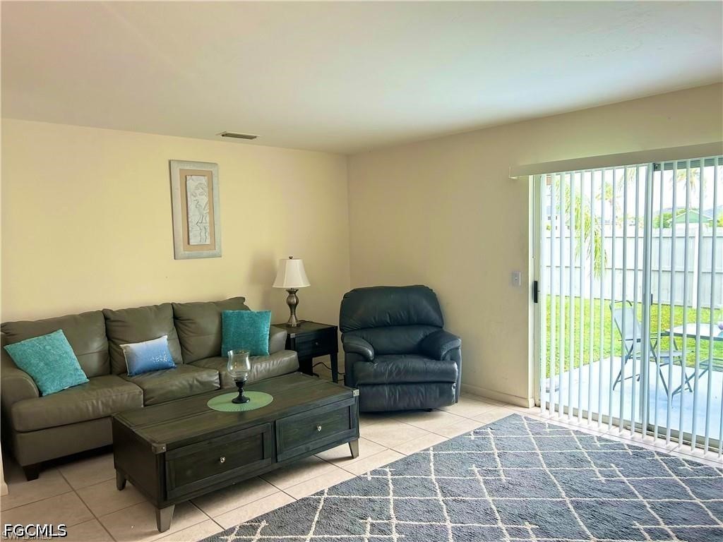 1005 SW 48th Terrace #7 Cape Coral FL 33914 2026024247 image4