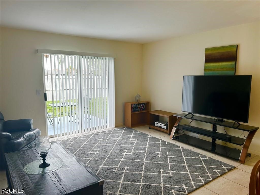 1005 SW 48th Terrace #7 Cape Coral FL 33914 2026024247 image5