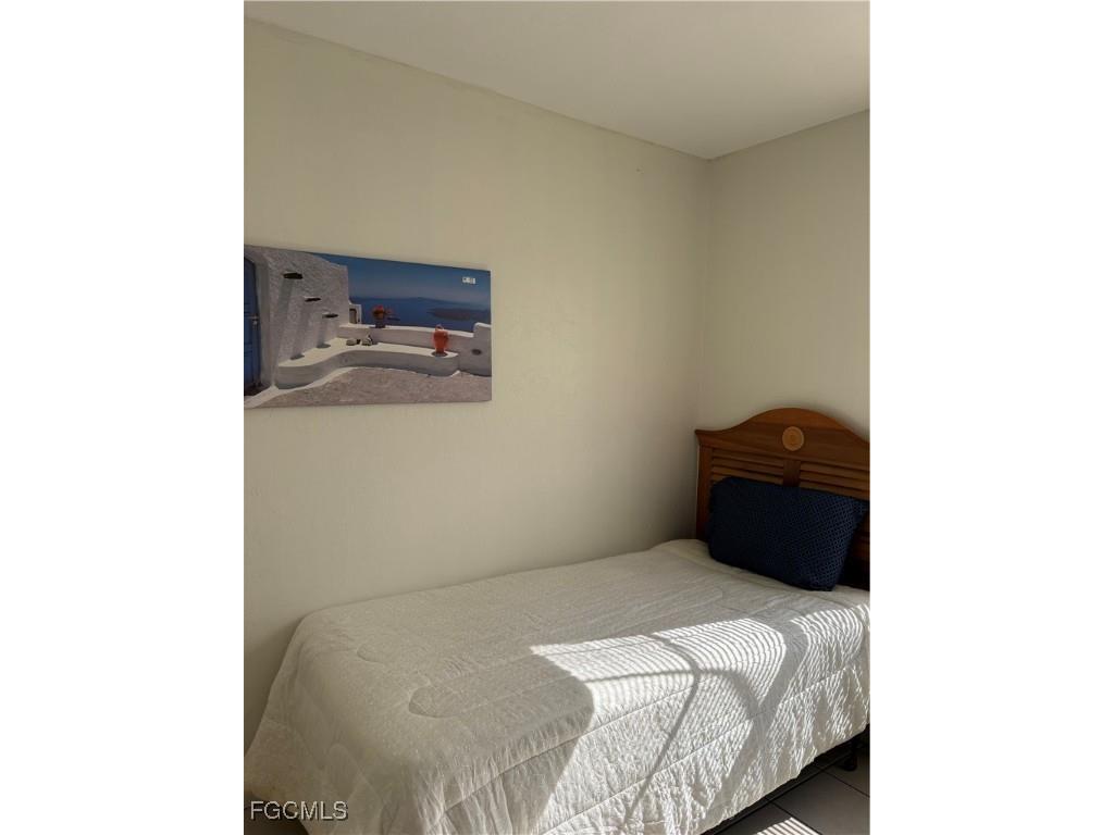 1005 SW 48th Terrace #8 Cape Coral FL 33914 2025020210 image28