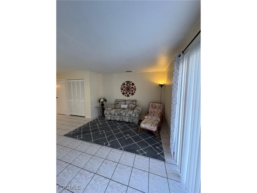 1005 SW 48th Terrace #8 Cape Coral FL 33914 2025020210 image8