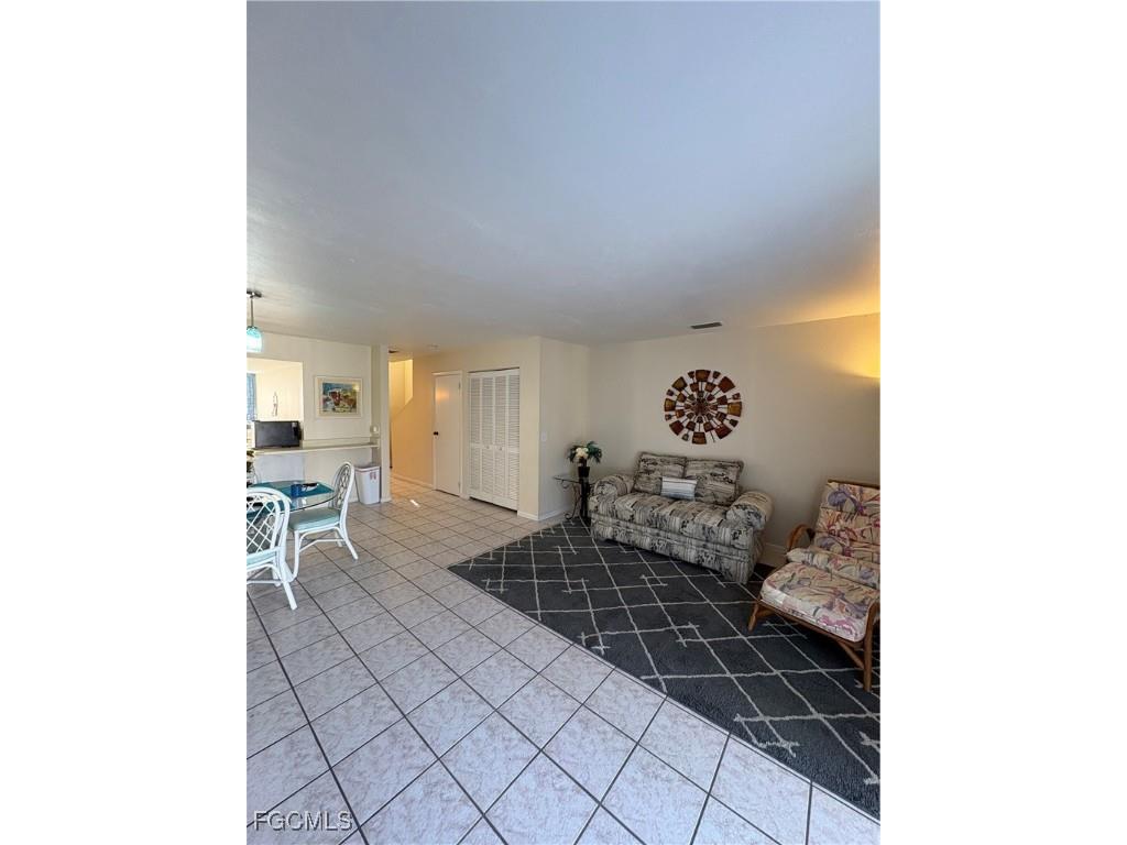 1005 SW 48th Terrace #8 Cape Coral FL 33914 2025020210 image9