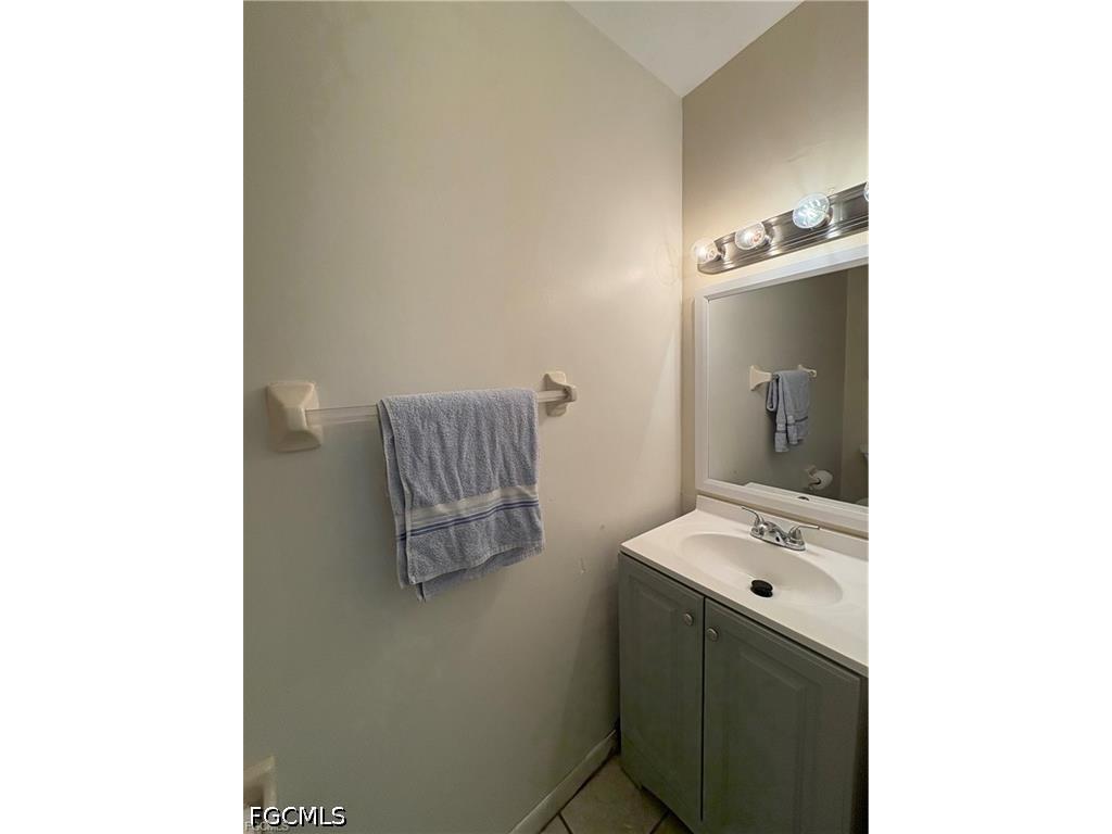 1005 SW 48th Terrace #8 Cape Coral FL 33914 2026024276 image16