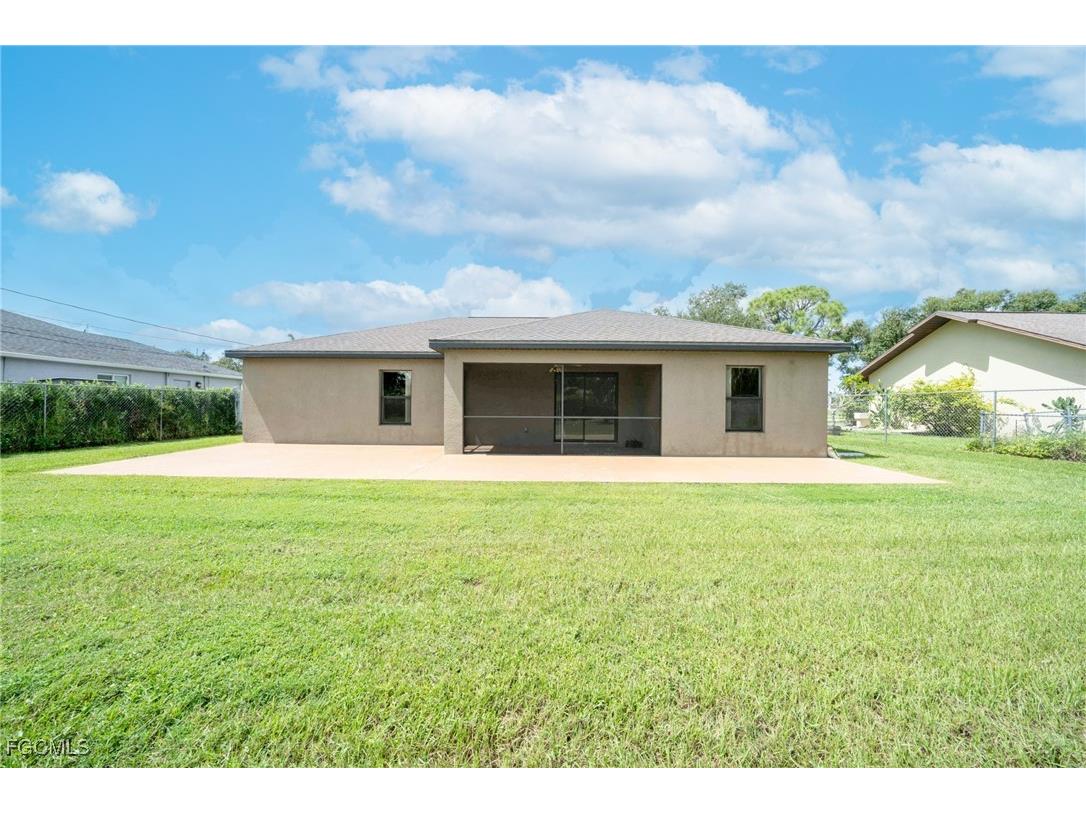 1005 SW 6th Place Cape Coral FL 33991 2025011132 image33
