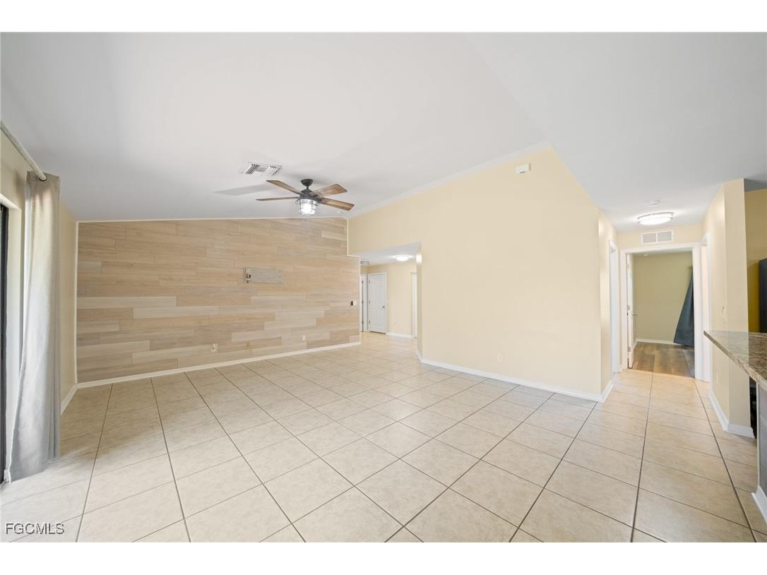 1005 SW 6th Place Cape Coral FL 33991 2025011132 image6