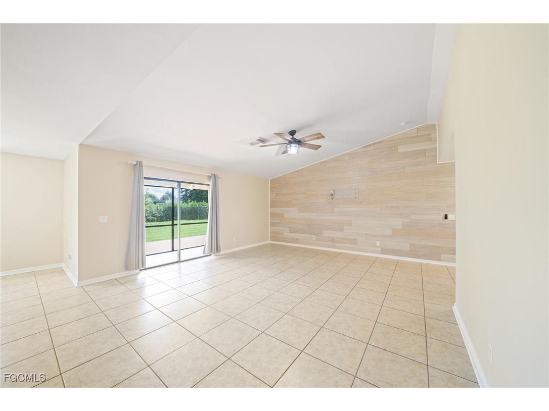 1005 SW 6th Place Cape Coral FL 33991 2025011132 image7