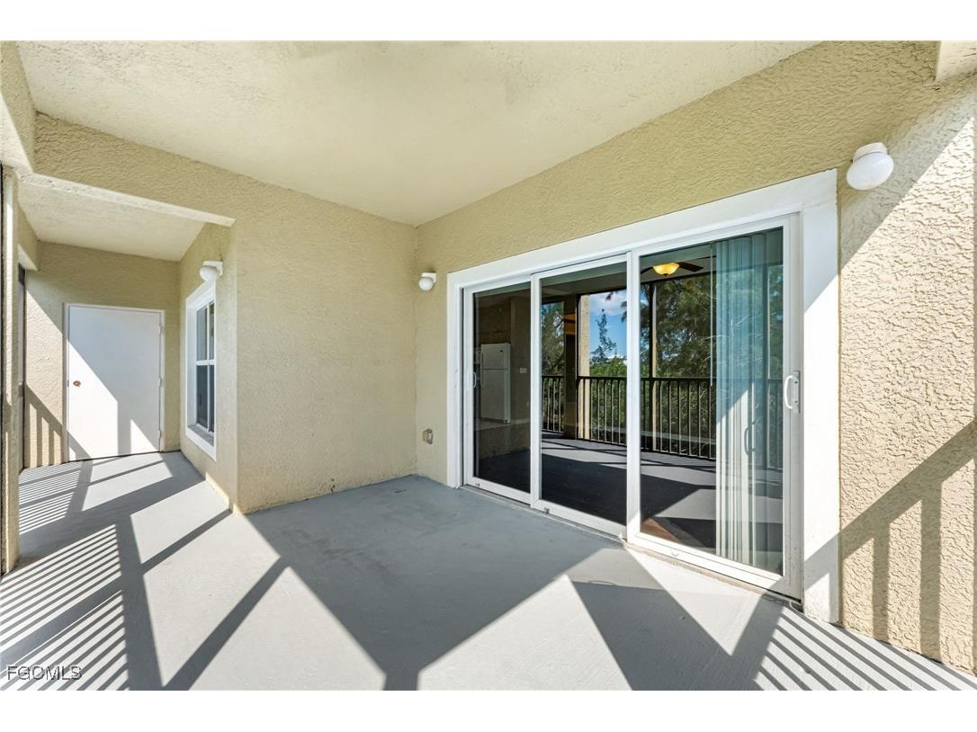 10050 Lake Cove Drive #202 Fort Myers FL 33908 2025013315 image20