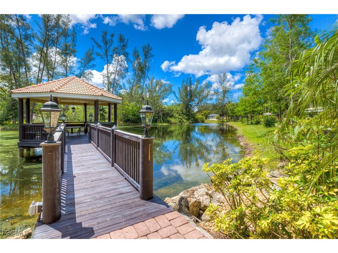 10050 Lake Cove Drive #202 Fort Myers FL 33908 2025013315 image24