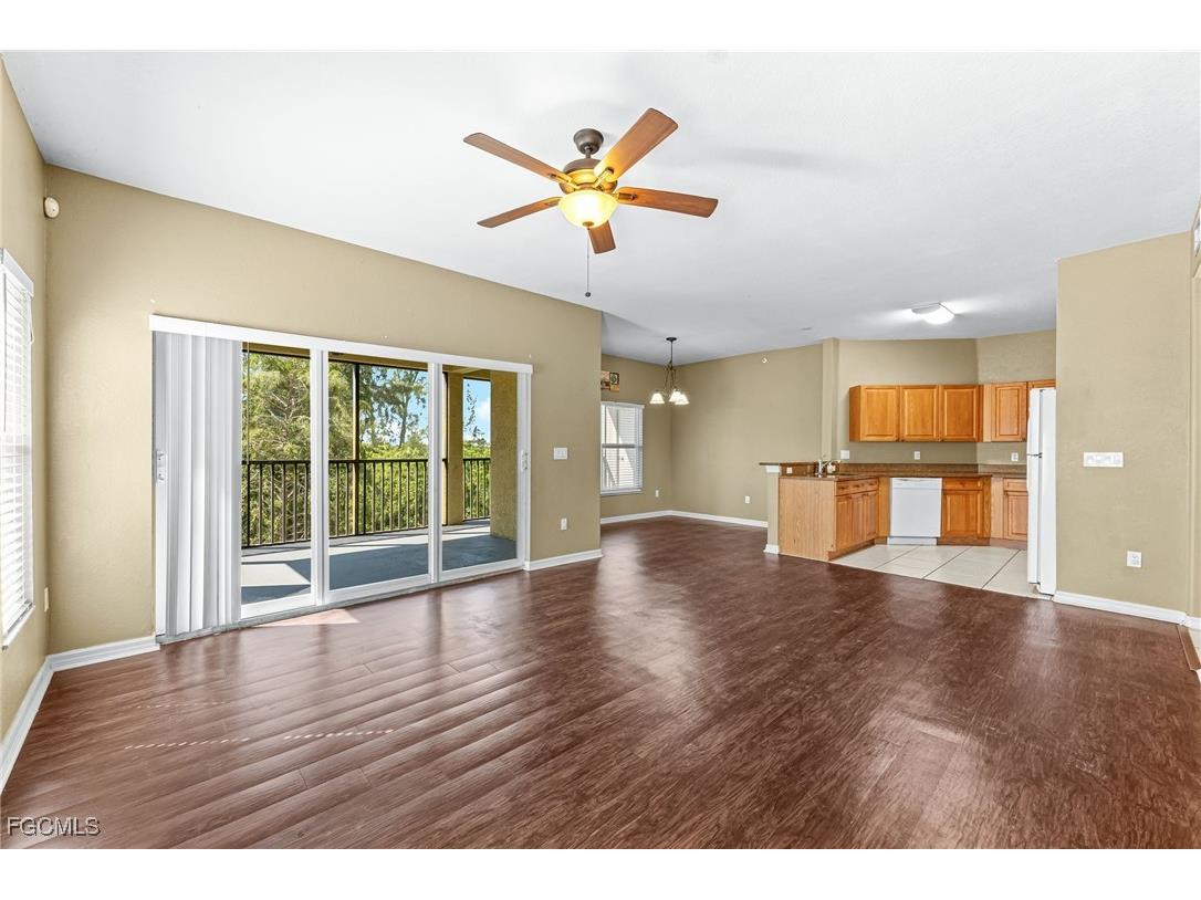 10050 Lake Cove Drive #202 Fort Myers FL 33908 2025013315 image8