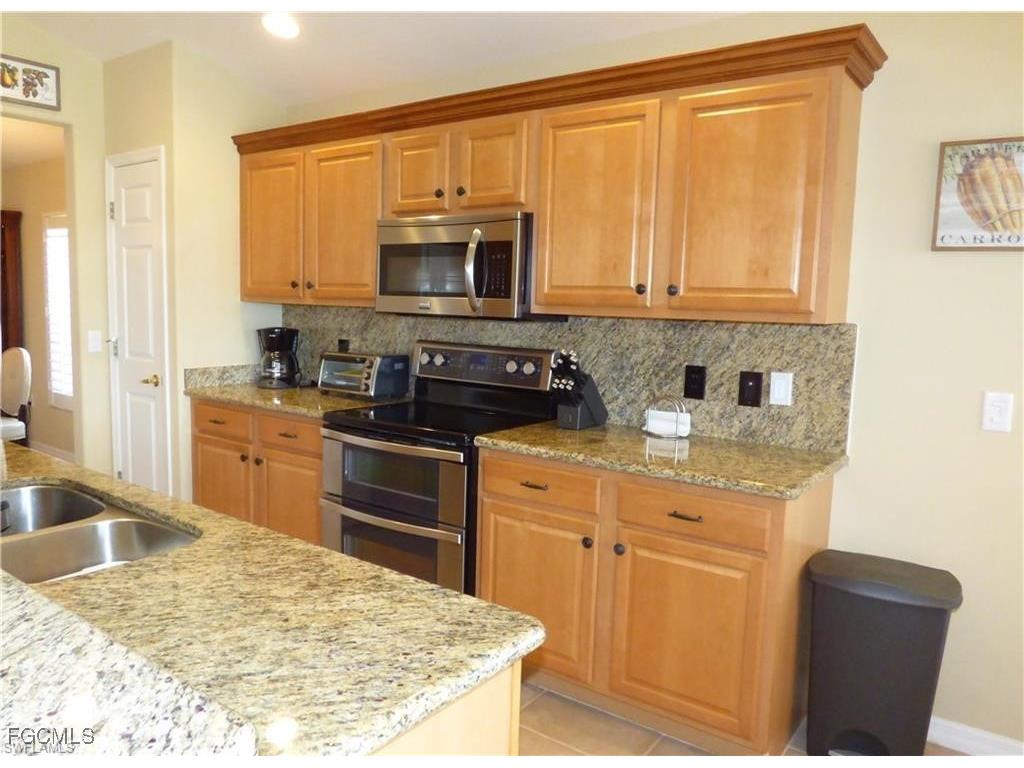 10053 Majestic Avenue Fort Myers FL 33913 2025004627 image4