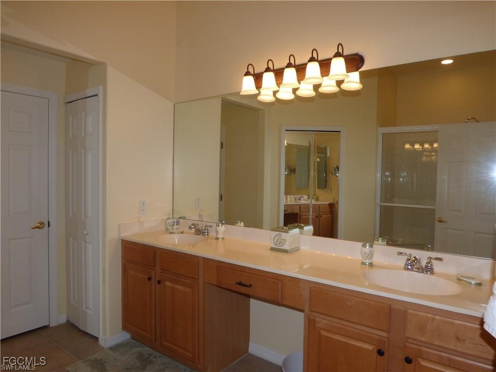 10053 Majestic Avenue Fort Myers FL 33913 2025004627 image9