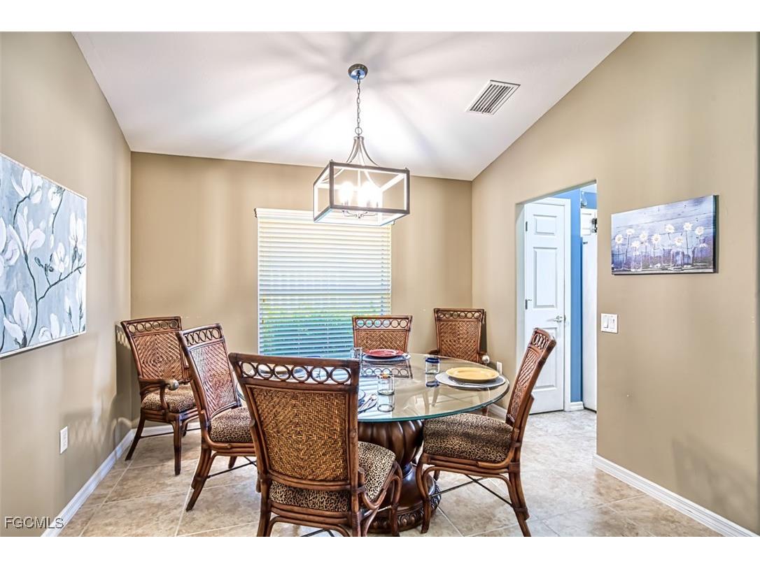 10053 Oakhurst Way Fort Myers FL 33913 2025008765 image14