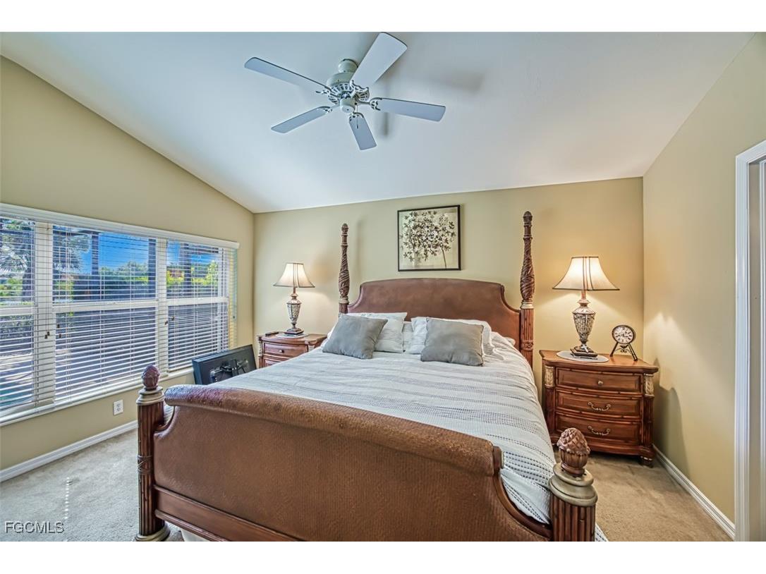 10053 Oakhurst Way Fort Myers FL 33913 2025008765 image25