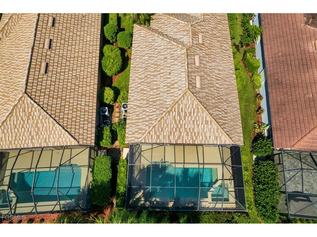 10053 Oakhurst Way Fort Myers FL 33913 2025008765 image5