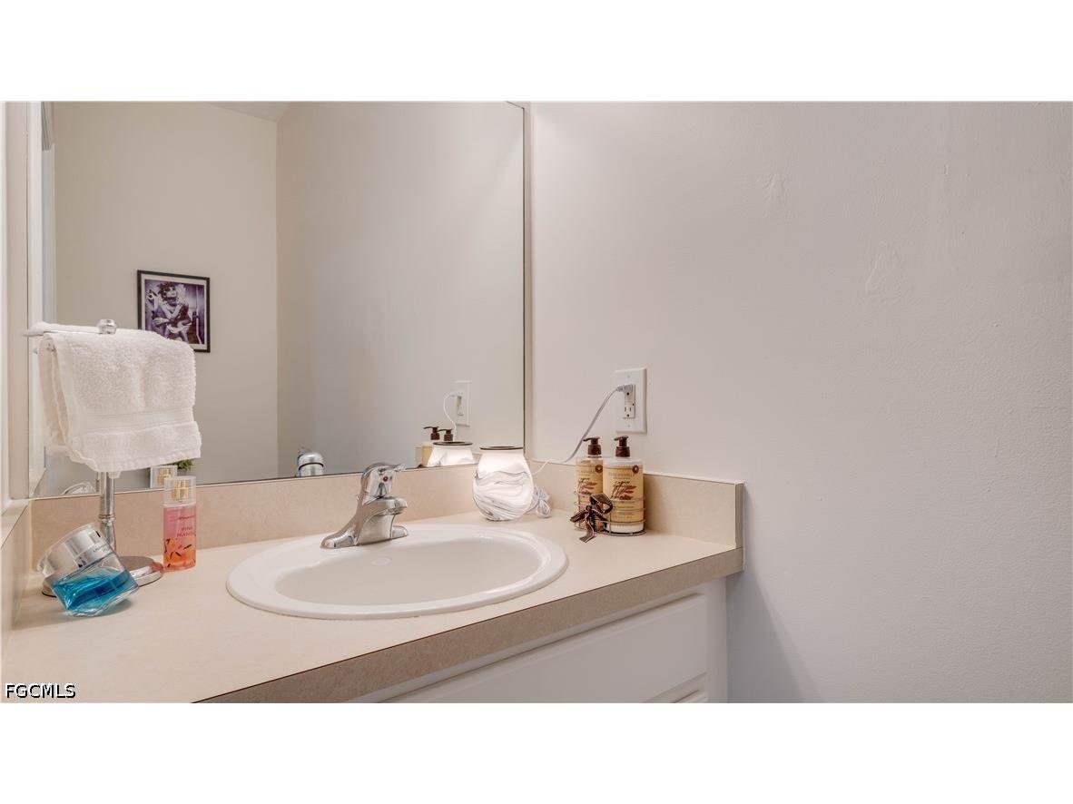 10053 Poppy Hill Drive Fort Myers FL 33966 2026024224 image15