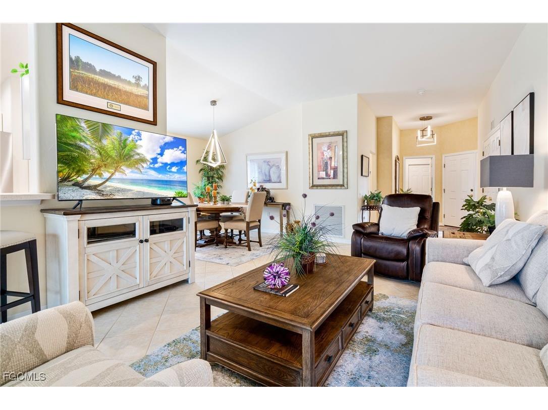 10055 Oakhurst Way Fort Myers FL 33913 2025007288 image10