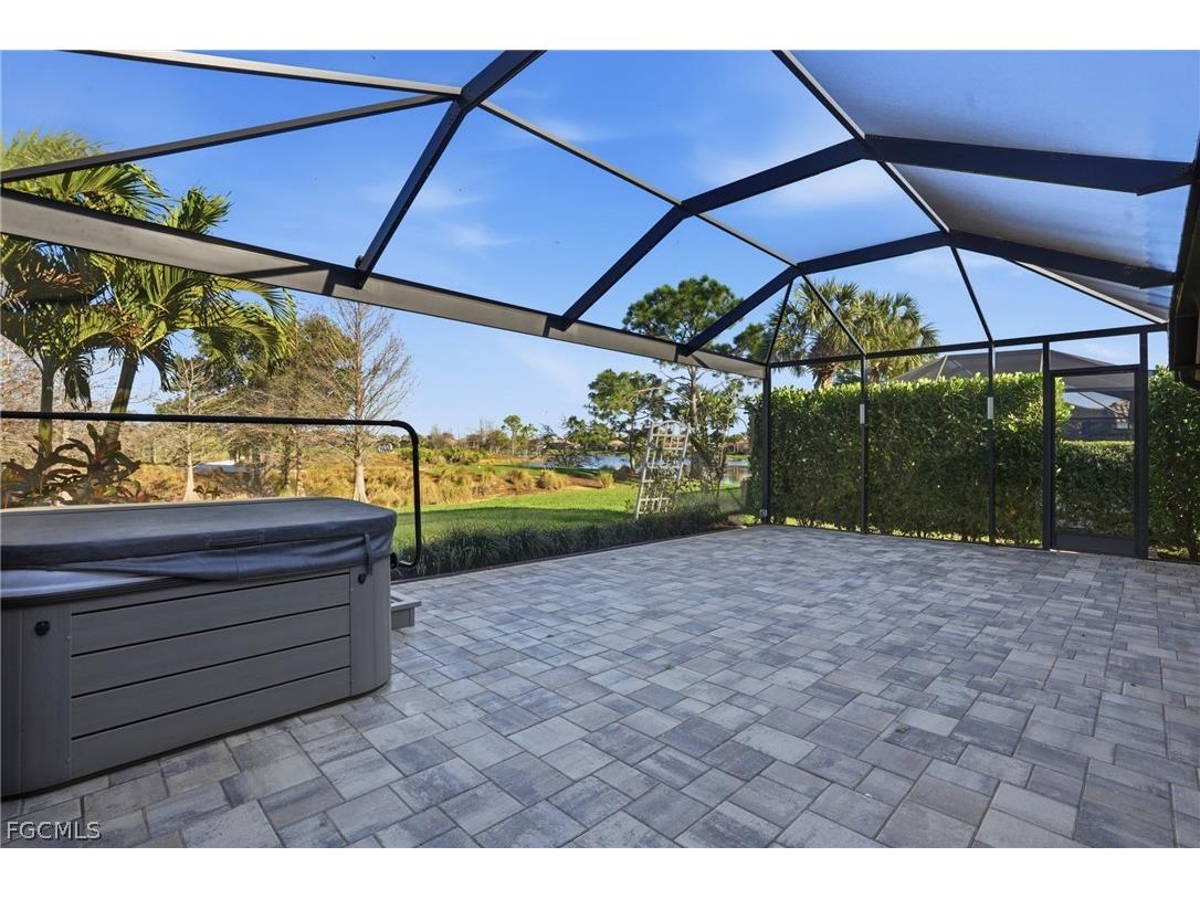 10055 Oakhurst Way Fort Myers FL 33913 2025007288 image37