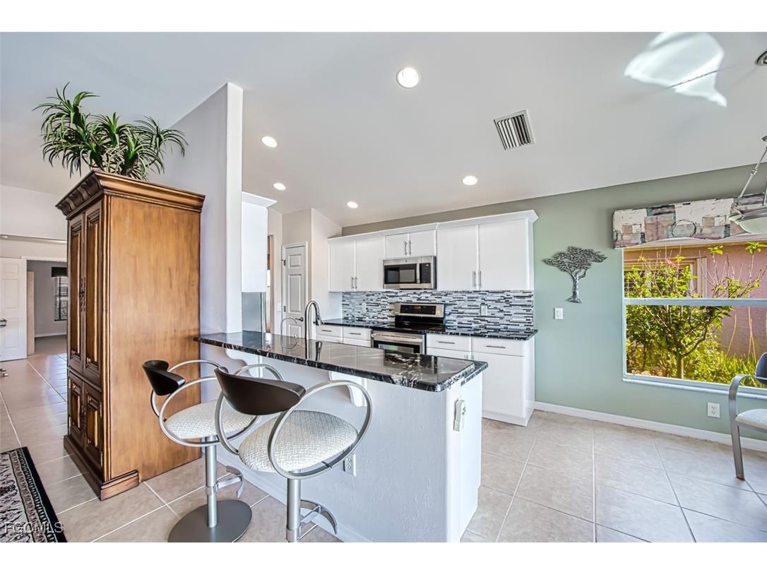 10057 Majestic Avenue Fort Myers FL 33913 2025012068 image21