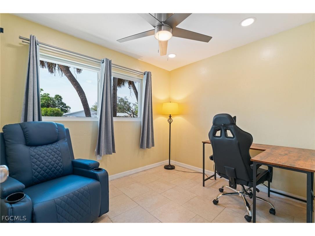 1006 April Lane North Fort Myers FL 33903 2026010992 image17