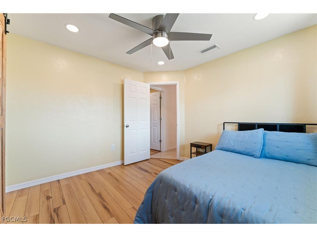 1006 April Lane North Fort Myers FL 33903 2026010992 image22