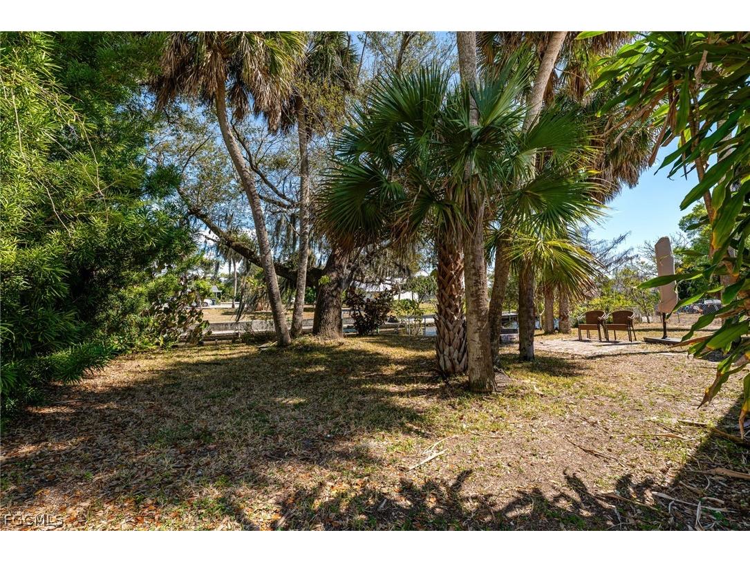 1006 April Lane North Fort Myers FL 33903 2026010992 image28
