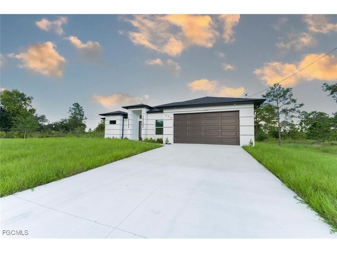 1006 Fitch Avenue Lehigh Acres FL 33972 2025010317 image1
