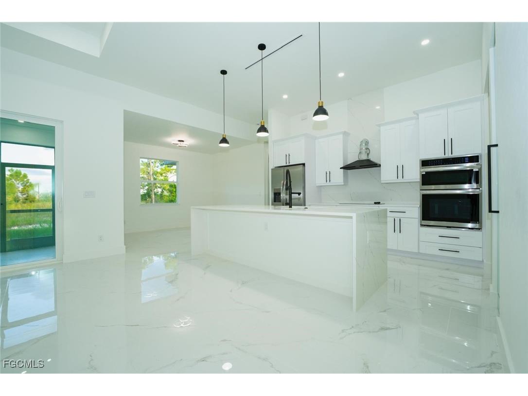 1006 Fitch Avenue Lehigh Acres FL 33972 2025010317 image5