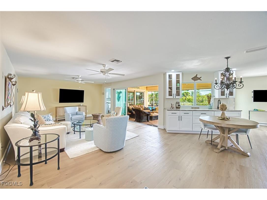 1006 Lindgren Boulevard Sanibel FL 33957 2026003375 image11