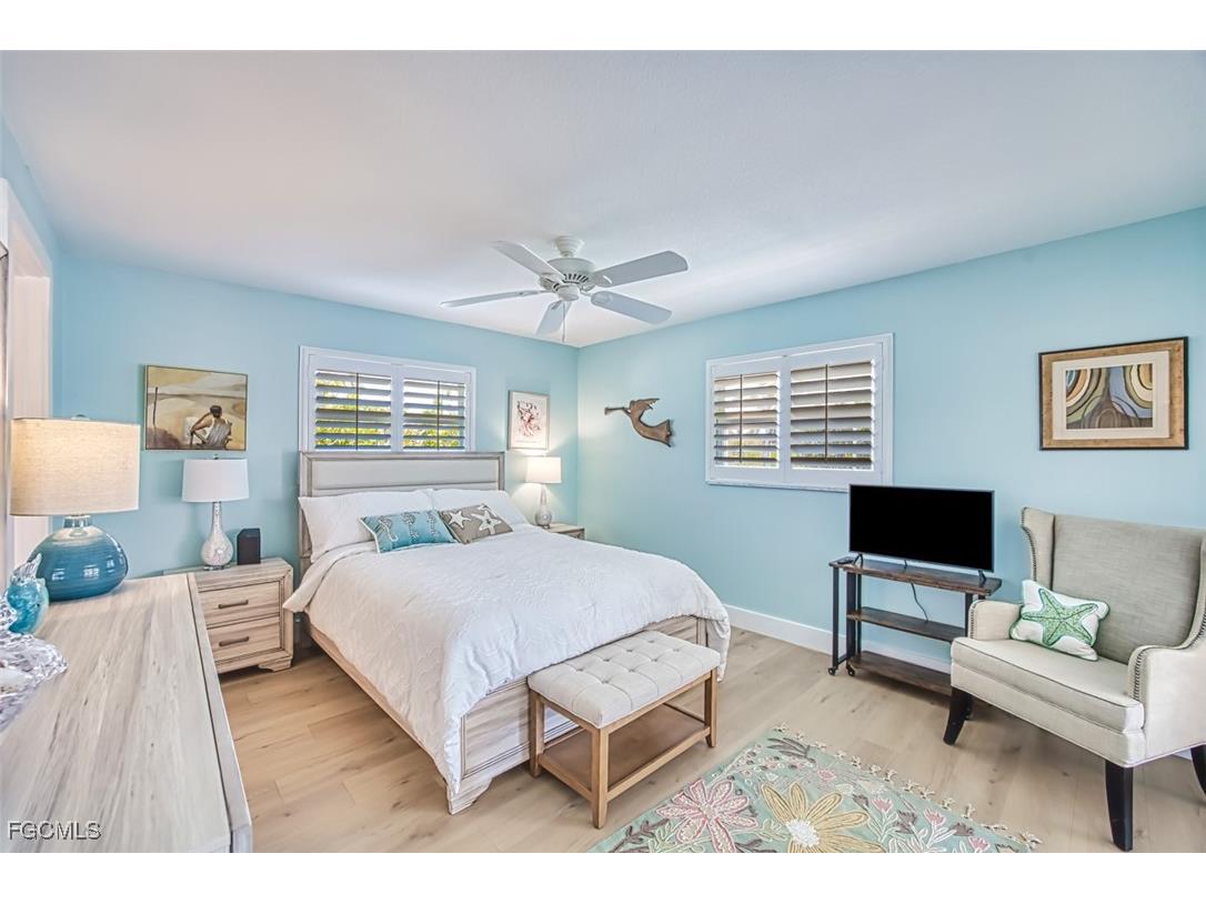 1006 Lindgren Boulevard Sanibel FL 33957 2026003375 image22