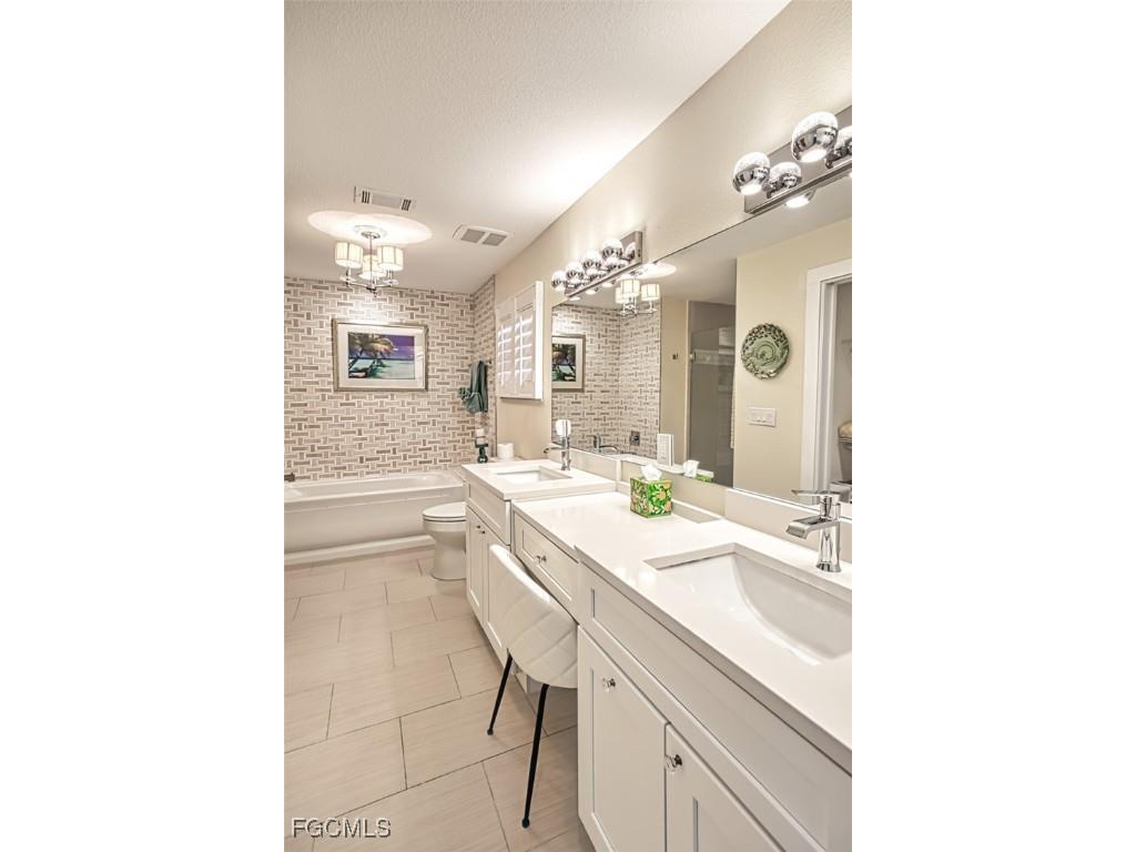 1006 Lindgren Boulevard Sanibel FL 33957 2026003375 image26