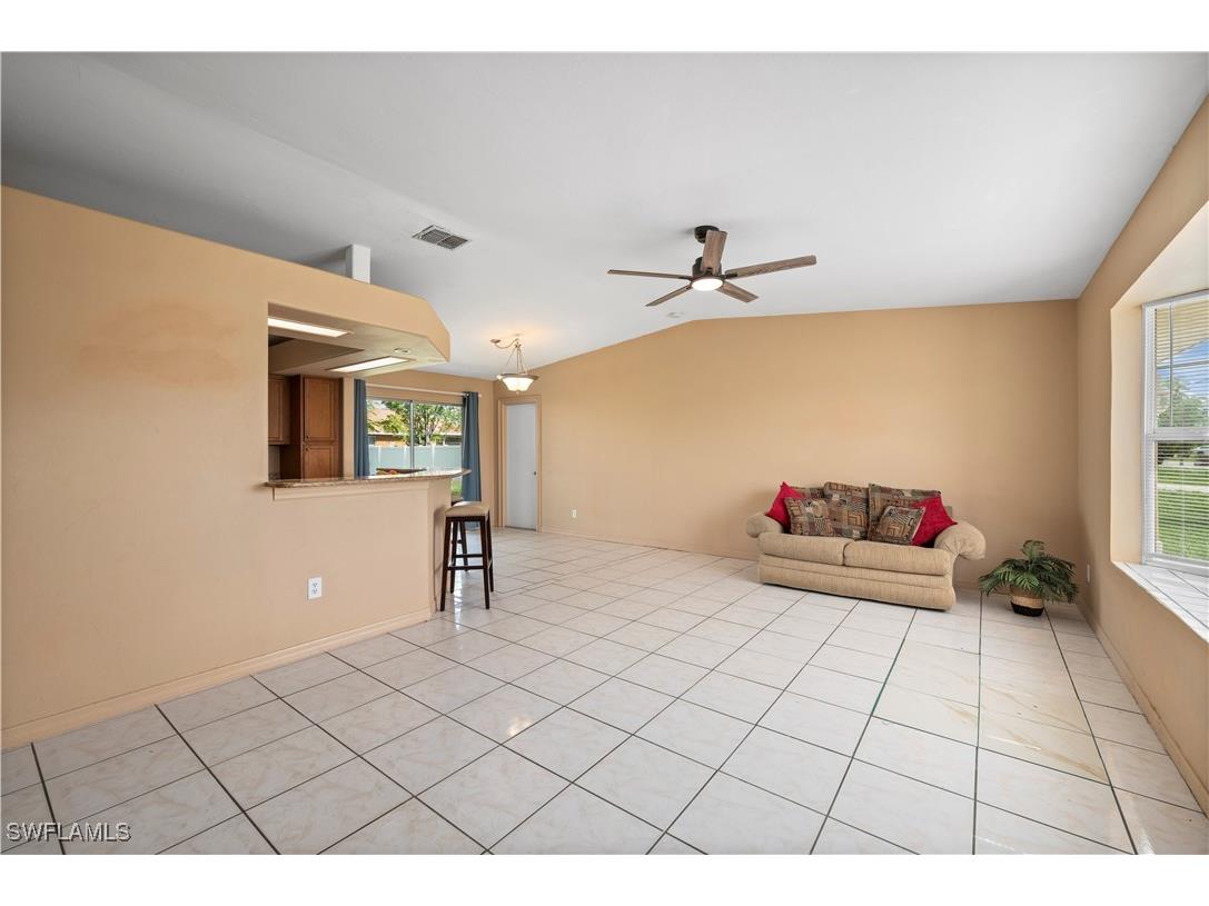 1006 NE 2nd Avenue Cape Coral FL 33909 225056537 image4