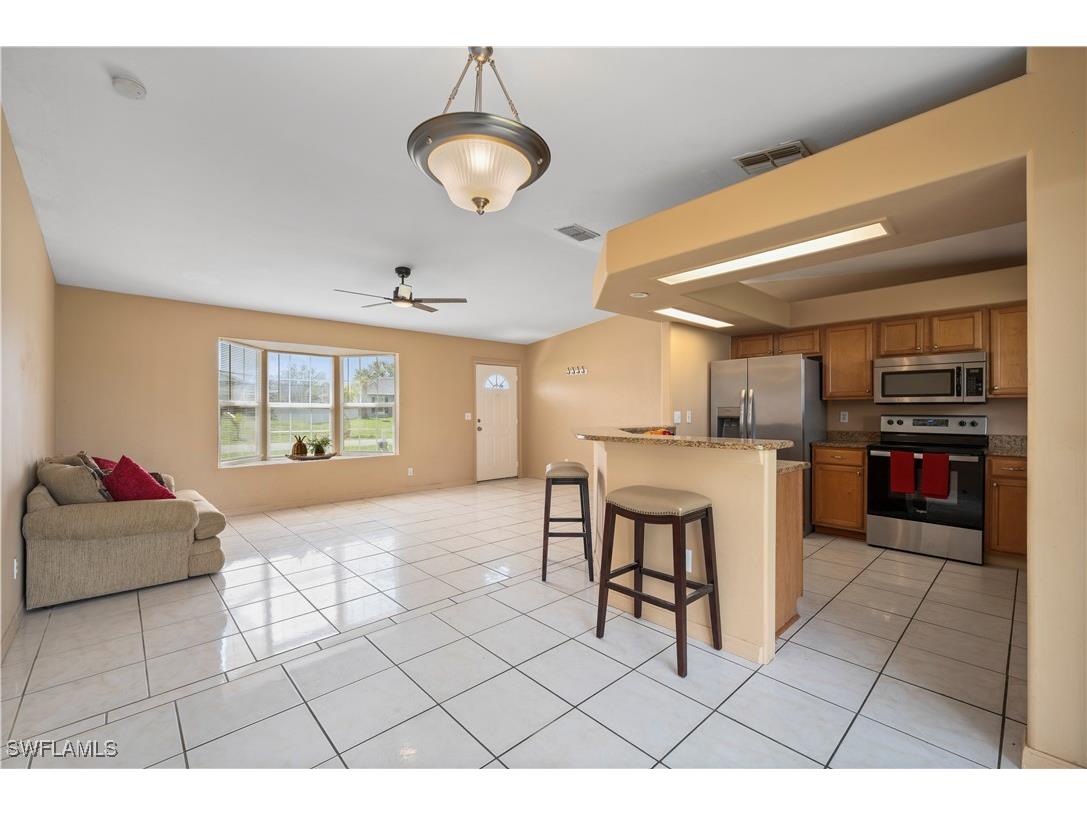 1006 NE 2nd Avenue Cape Coral FL 33909 225056537 image6