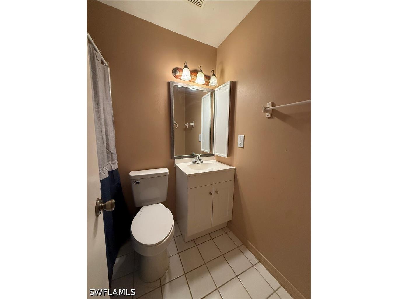 1006 NE 2nd Avenue Cape Coral FL 33909 226021087 image12