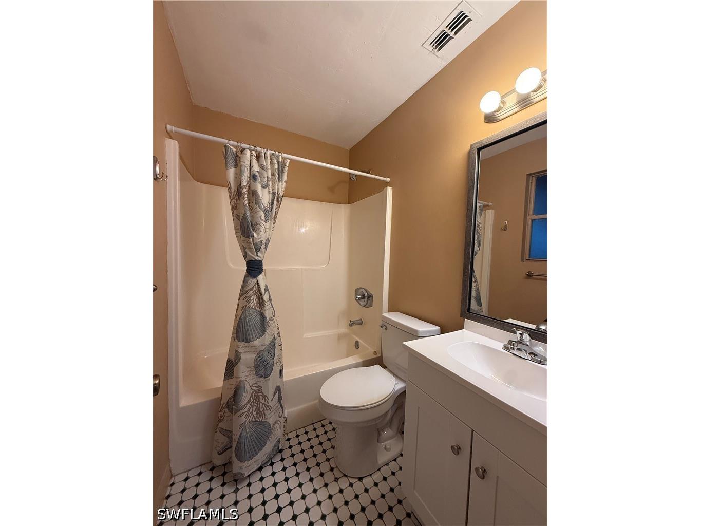 1006 NE 2nd Avenue Cape Coral FL 33909 226021087 image16