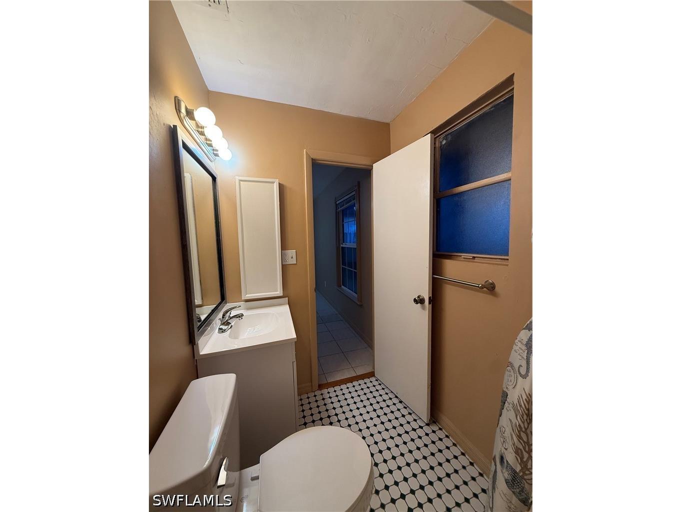 1006 NE 2nd Avenue Cape Coral FL 33909 226021087 image17