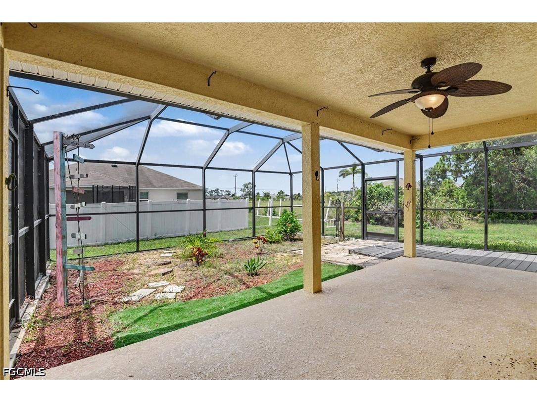 1006 NE 33rd Street Cape Coral FL 33909 2026024601 image21