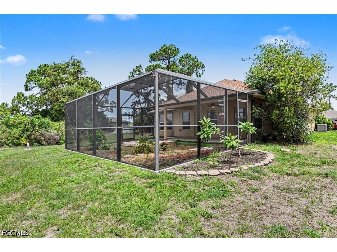1006 NE 33rd Street Cape Coral FL 33909 2026024601 image24