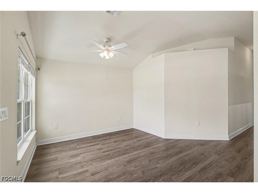 1006 NE 33rd Street Cape Coral FL 33909 2026024601 image4