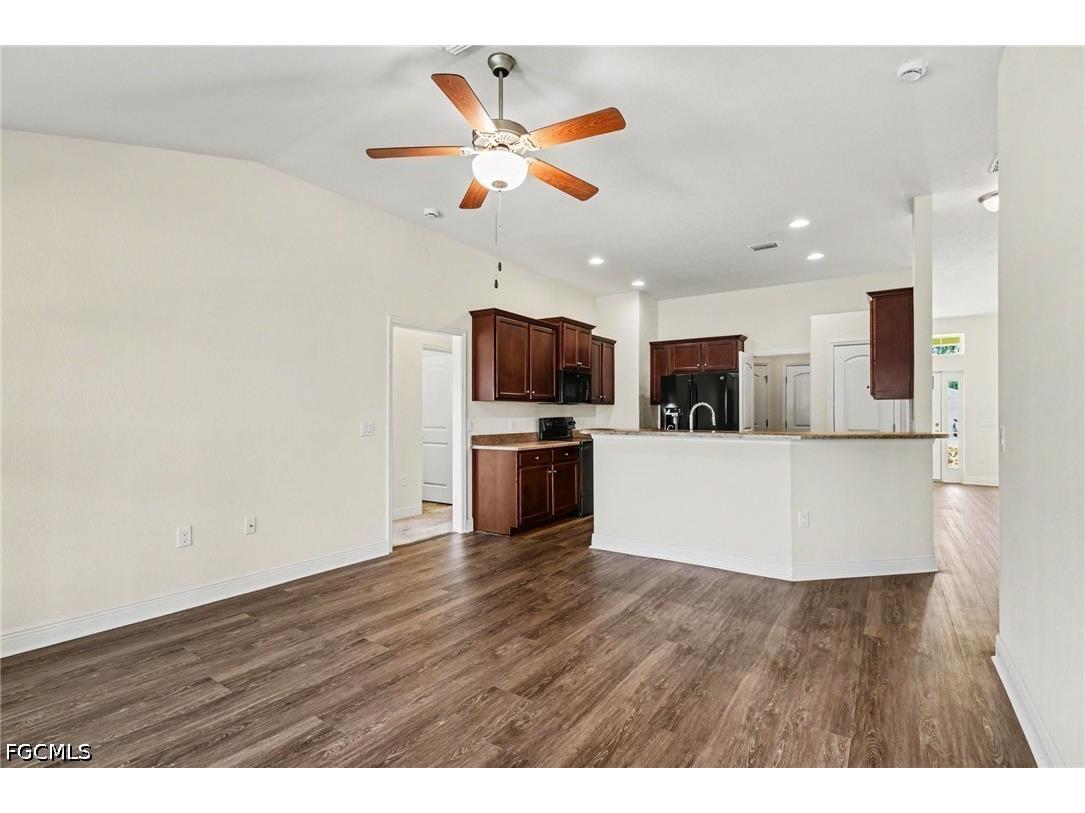 1006 NE 33rd Street Cape Coral FL 33909 2026024601 image8