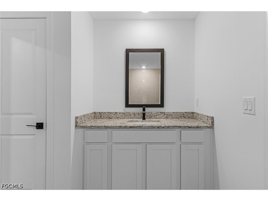 1006 NW 21st Terrace Cape Coral FL 33993 2026015128 image7