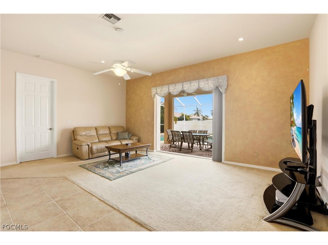 1006 SW 22nd Terrace Cape Coral FL 33991 2026010195 image10