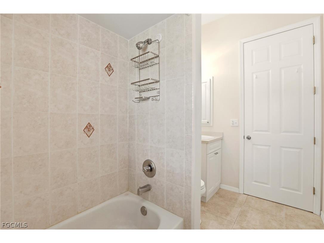 1006 SW 22nd Terrace Cape Coral FL 33991 2026010195 image29